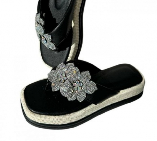 FLAT PRETO / FLOR STRASS